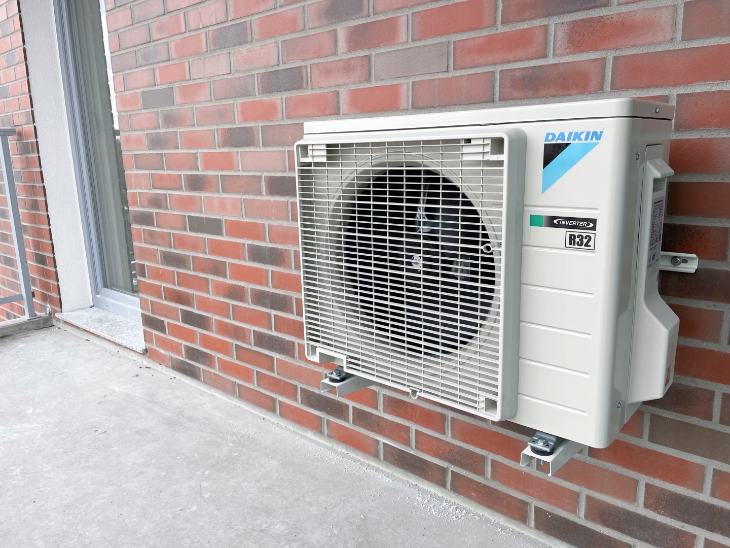 DAIKIN Sensira WiFi 2,5kW 25m2 Grzanie 2,8kW - obrazek 2